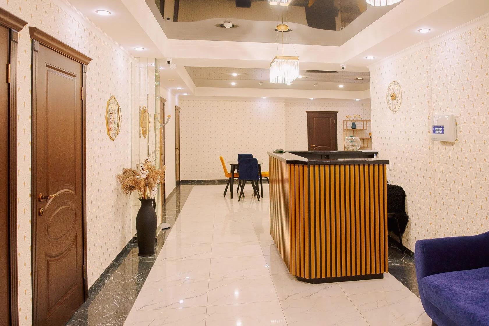 Фото отеля 1