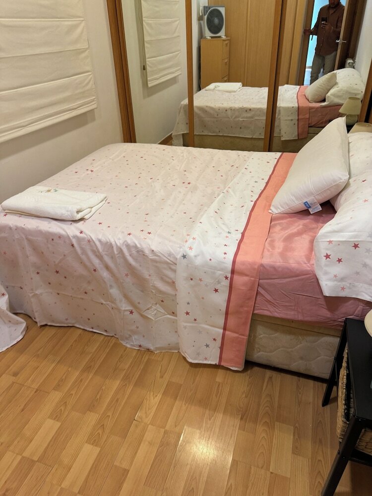 Фото ApartHot Fast Simgle Rooms