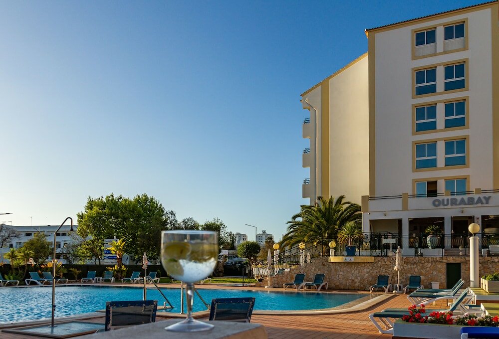 Фото Ourabay Hotel Apartamento