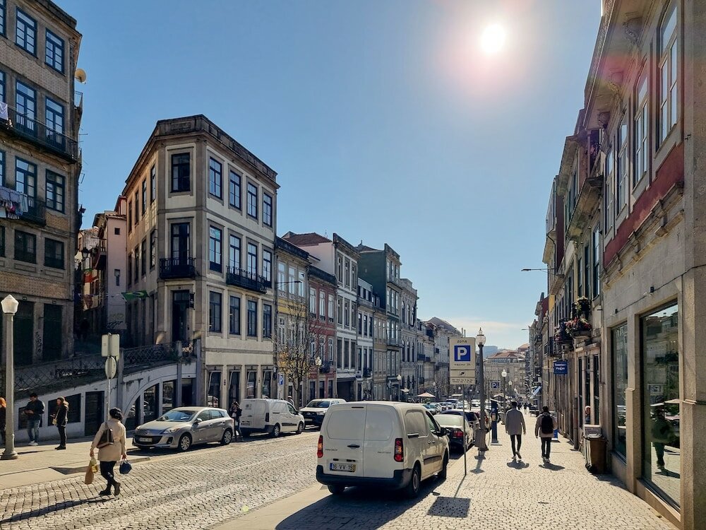 Фото Inspiring City Center Apartment