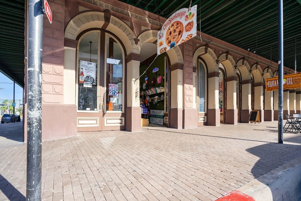 Фото Galveston by 3rd Coast Getaways