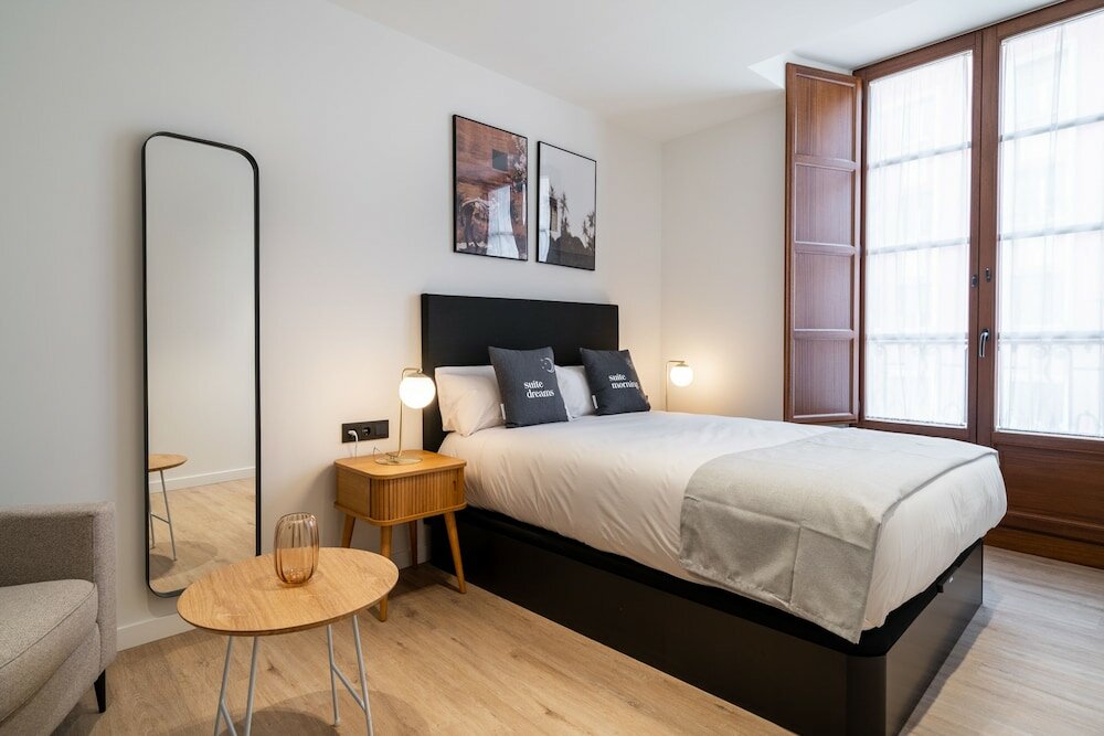 Фото Limehome Vitoria Palacio Álava-Velasco