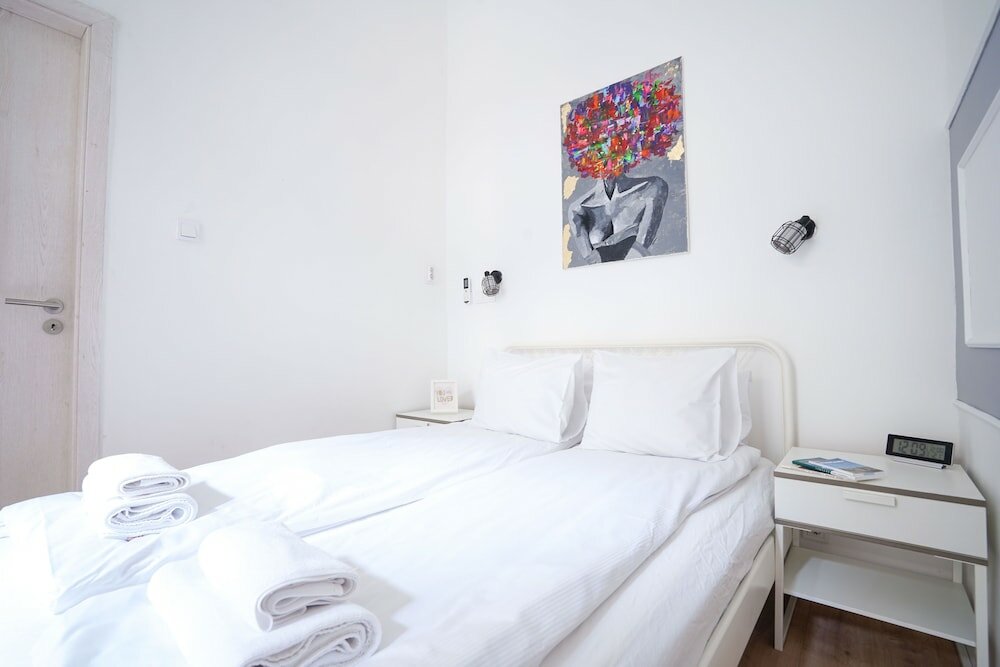 Фото Venus Apartments - Klauzál Apartment