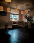 Slivki (Privokzalnaya ploshchad, 4), cafe