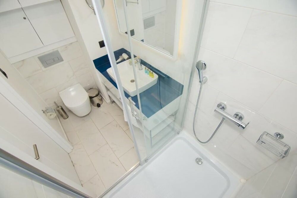 Фото IRent Batumi Apartments