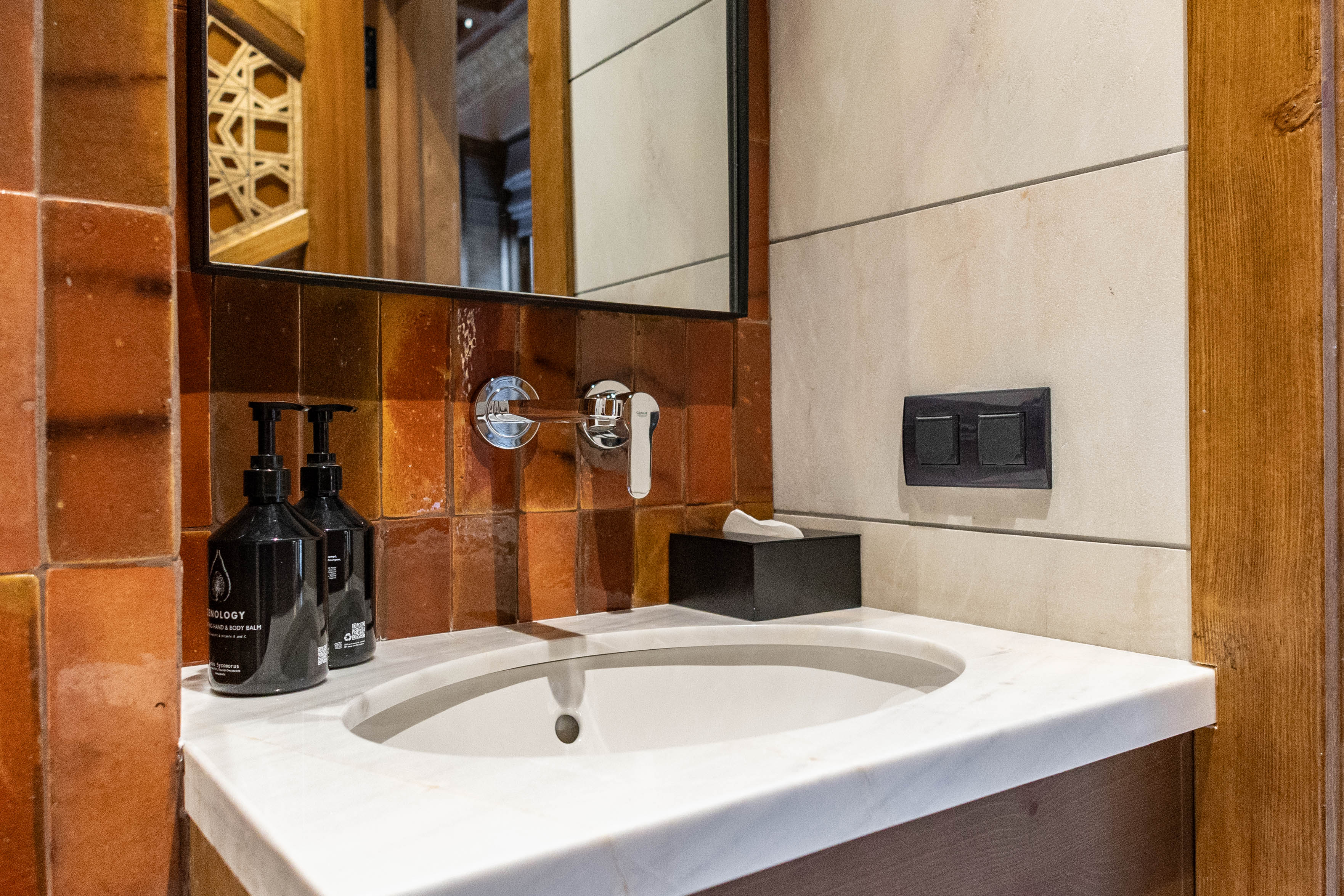 Фото Kukaldosh Boutique Hotel