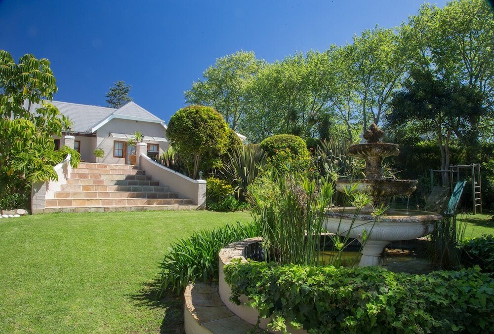 Фото Summit Place Guest House