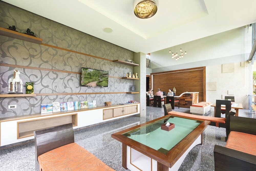 Фото Khao Lak Bayfront Resort