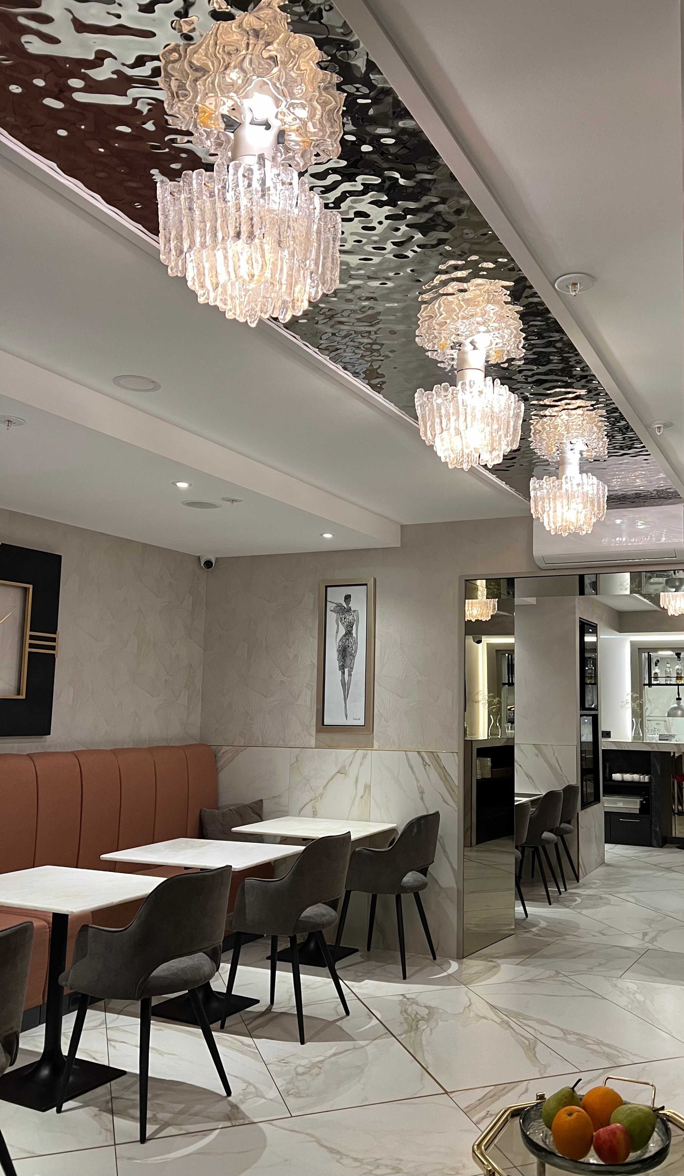 Фото Марипоса