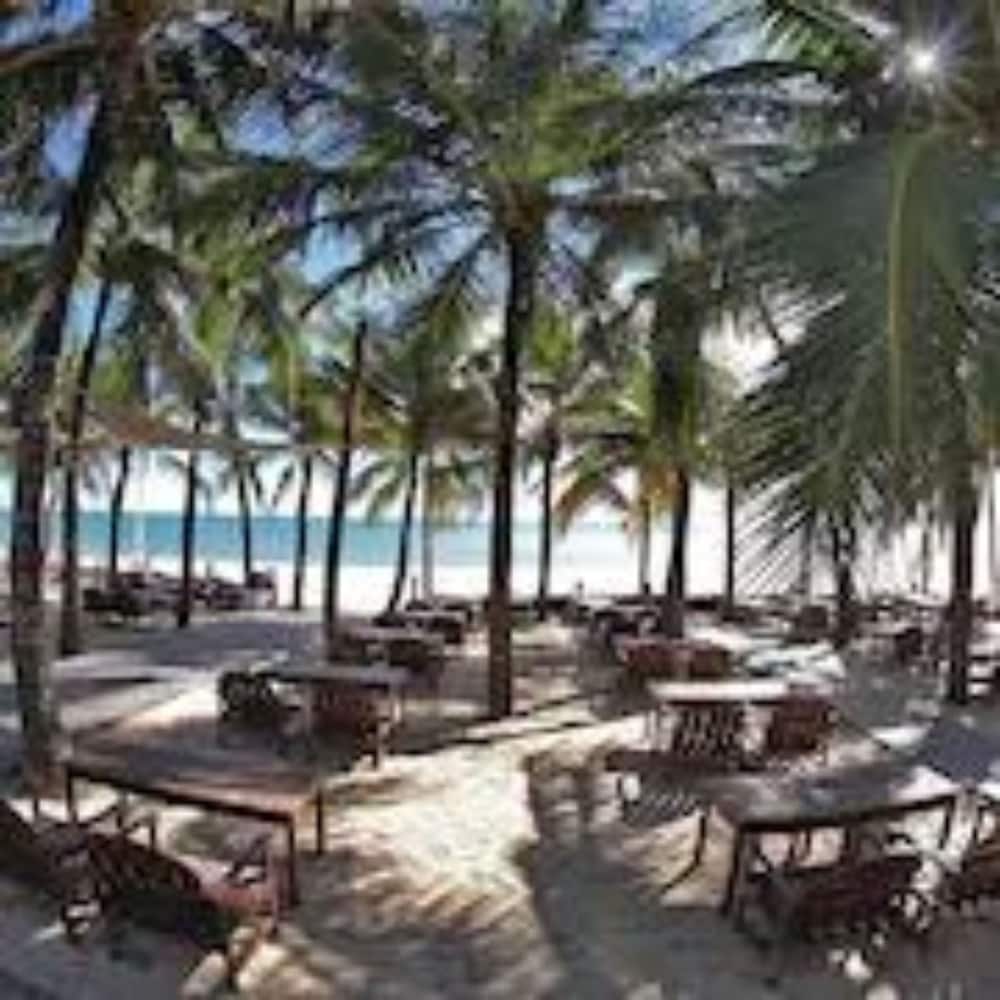 Фото Duro Beach Hotel