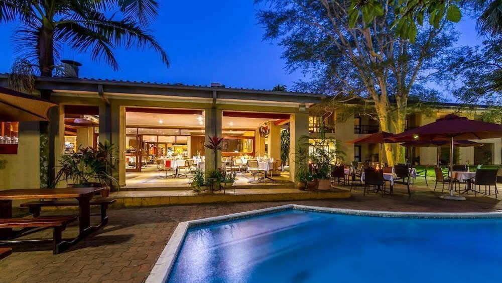 Фото отеля 1