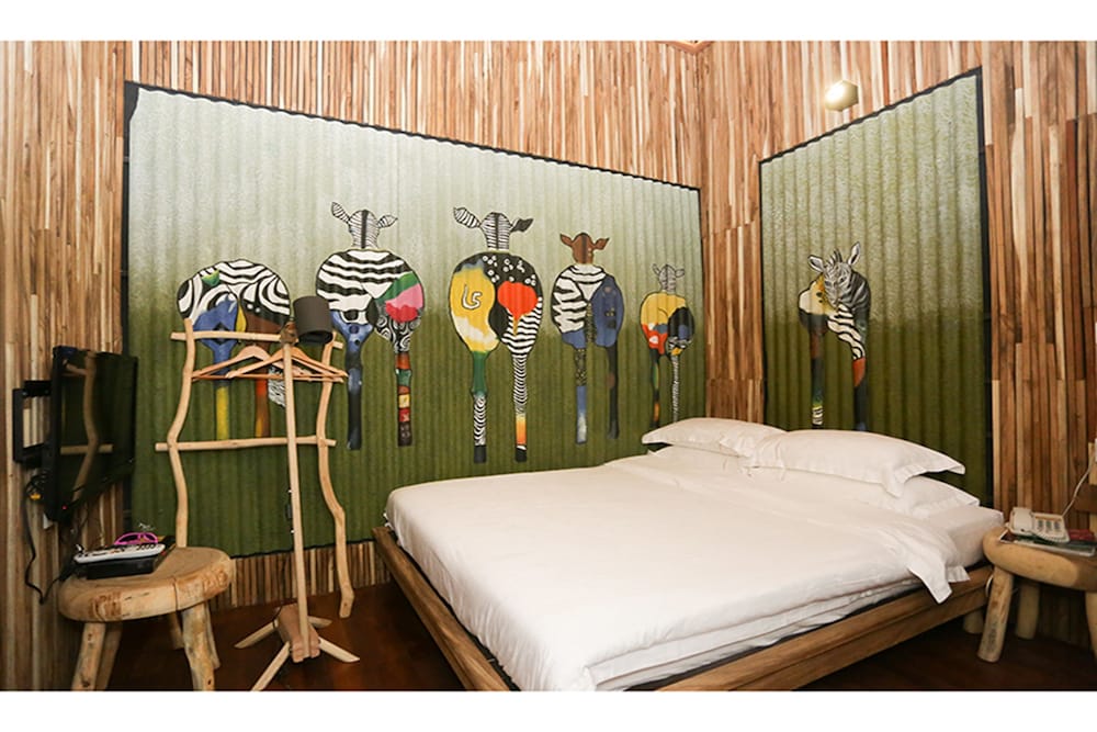 Фото The Happy 8 Retreat @ Old Town