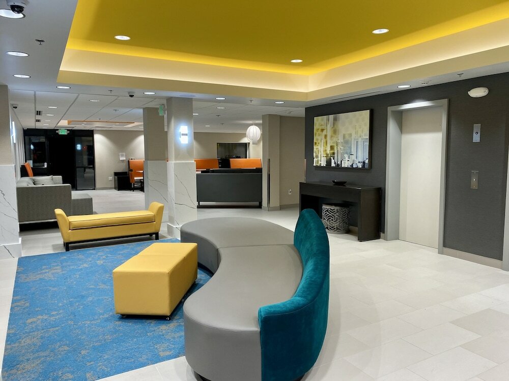 Фото La Quinta Inn by Wyndham Lynnwood