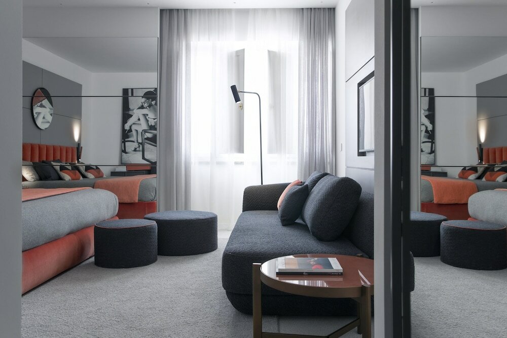 Фото Plaza e de Russie