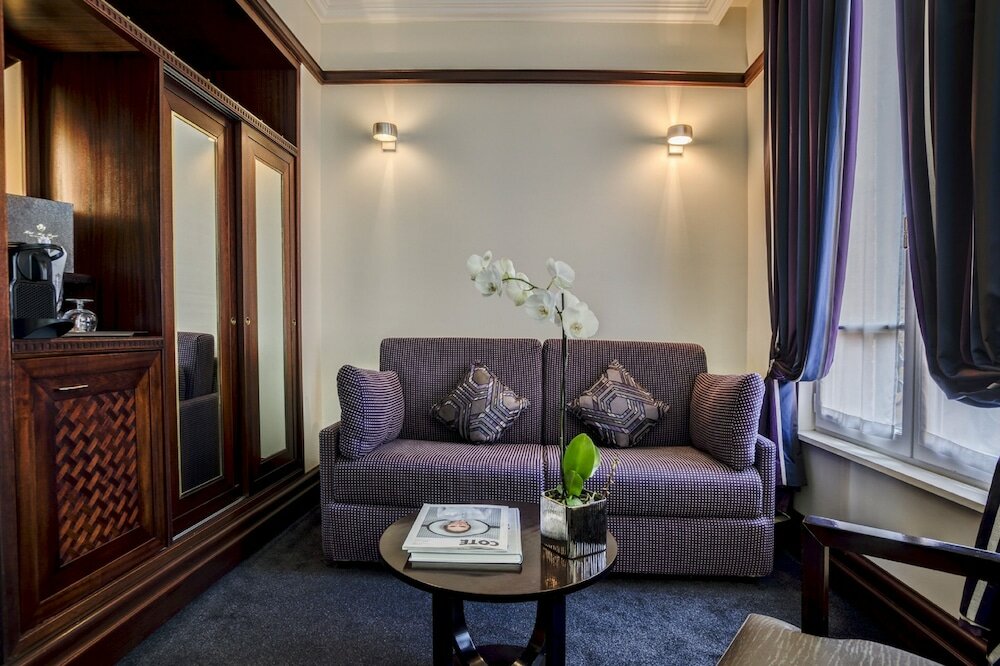 Фото Hotel Pont Royal