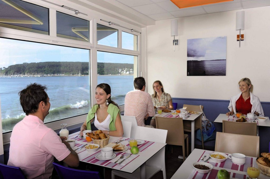 Фото Belambra Clubs Morgat - Le Grand Hotel De La Mer