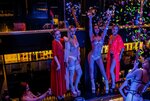 Зависть Show Bar (Литейный просп., 57), ночной клуб в Санкт‑Петербурге