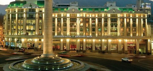 Гостиница Courtyard by Marriott в Тбилиси