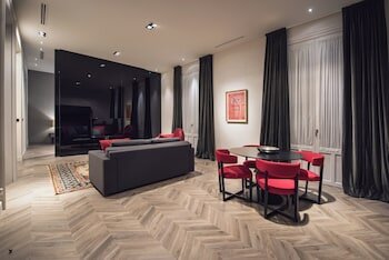 Фото Palacio Salvetti Suites