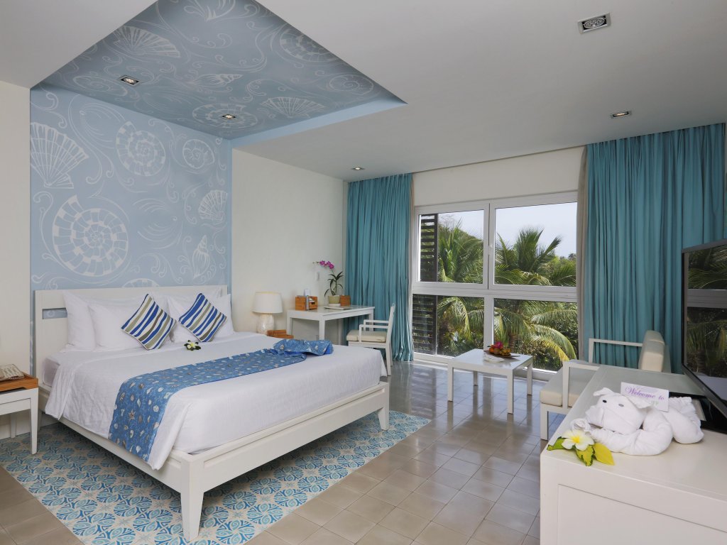 Фото The Cliff Resort & Residences