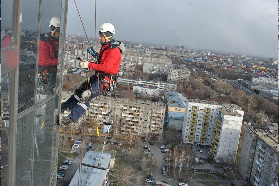 Промышленный альпинист 2д