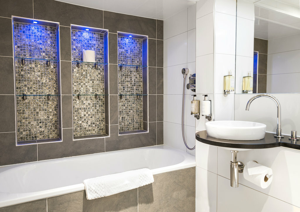 Фото Golden Lotus Luxury Hotel