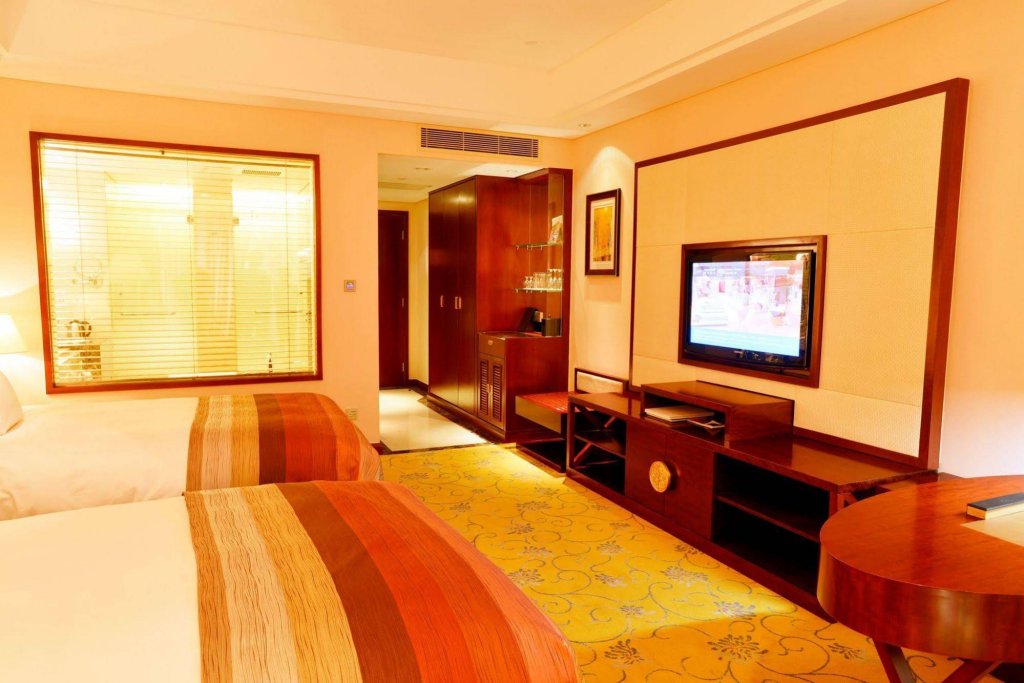 Фото Howard Johnson Tropical Garden Plaza Kunming