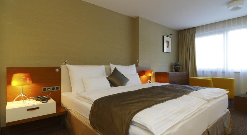 Фото Hotel Mikado - Nitra