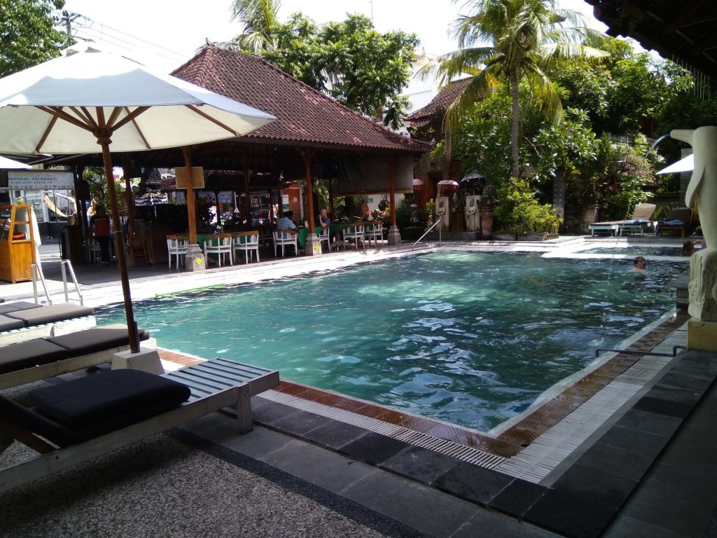 Фото Legian Village Hotel