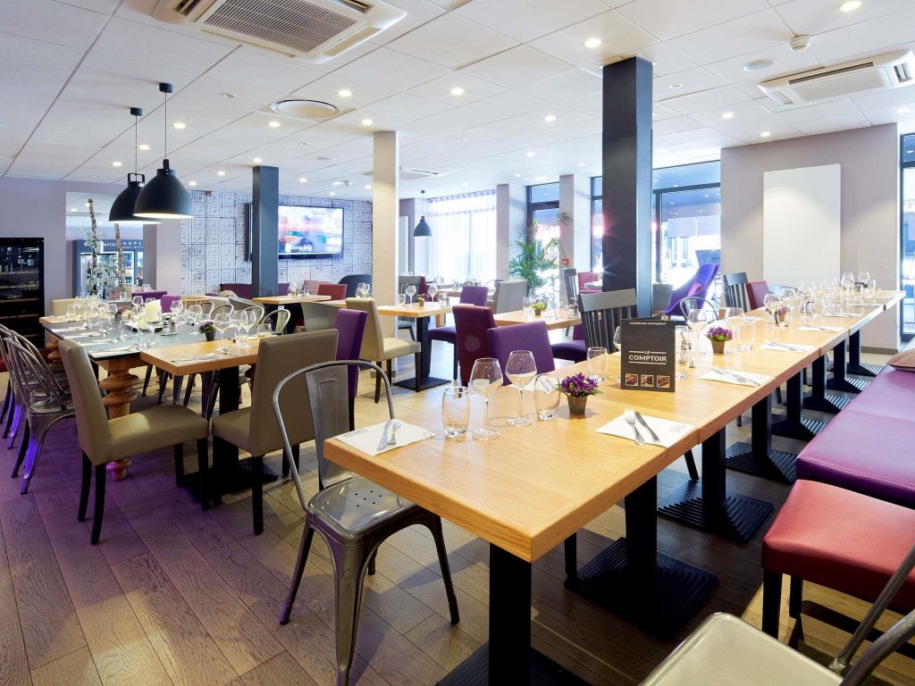 Фото Campanile Dijon Centre - Gare