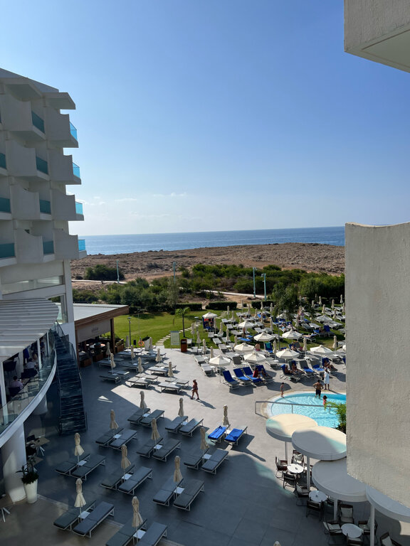 Фото Nissiblu Beach Resort