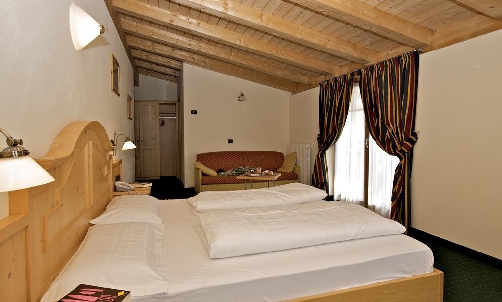 Фото Hotel Touring Livigno