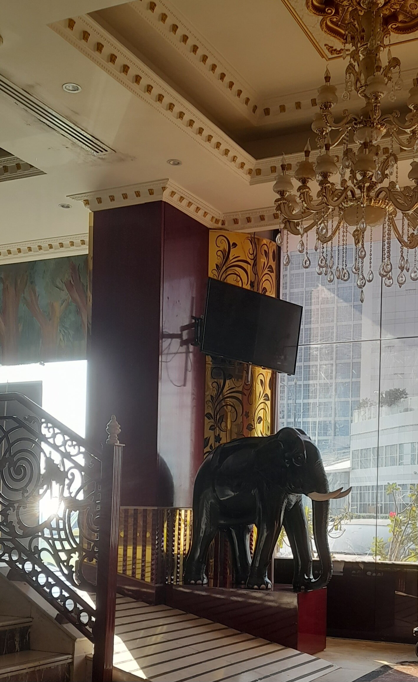 Фото Clifton International Hotel