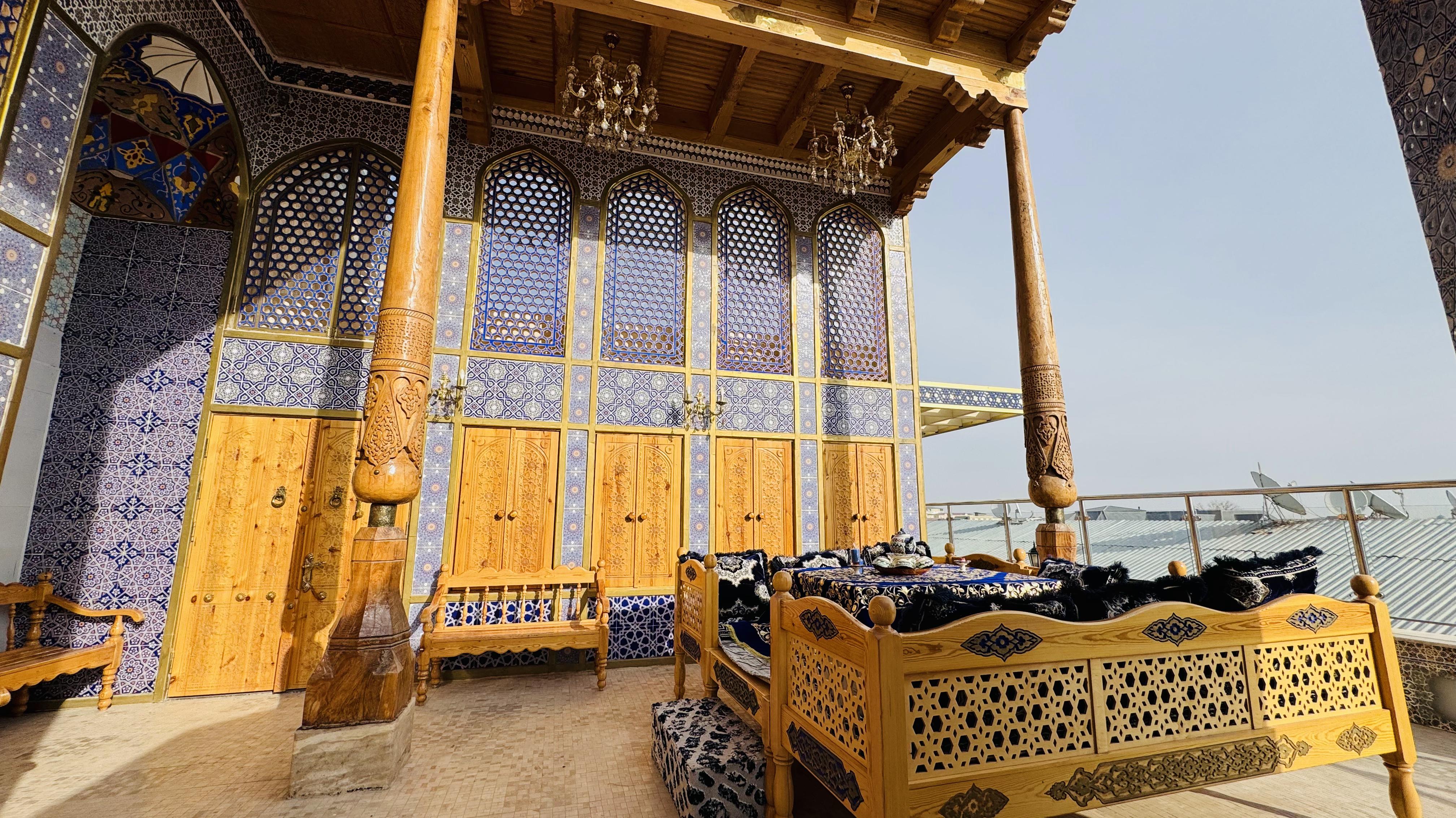 Фото Шарк Юлдузи