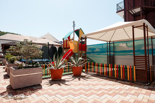 Гостиница Golden Resort в Новомихайловском