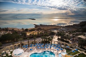 Daniel Dead Sea