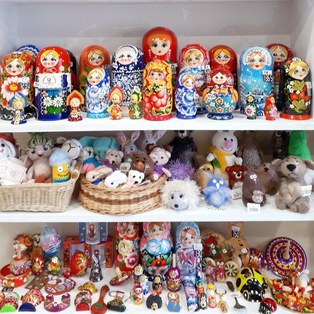 Магазин подарков и сувениров Сувениры, Томск, фото