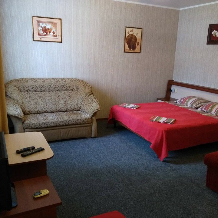 Фото отеля 2