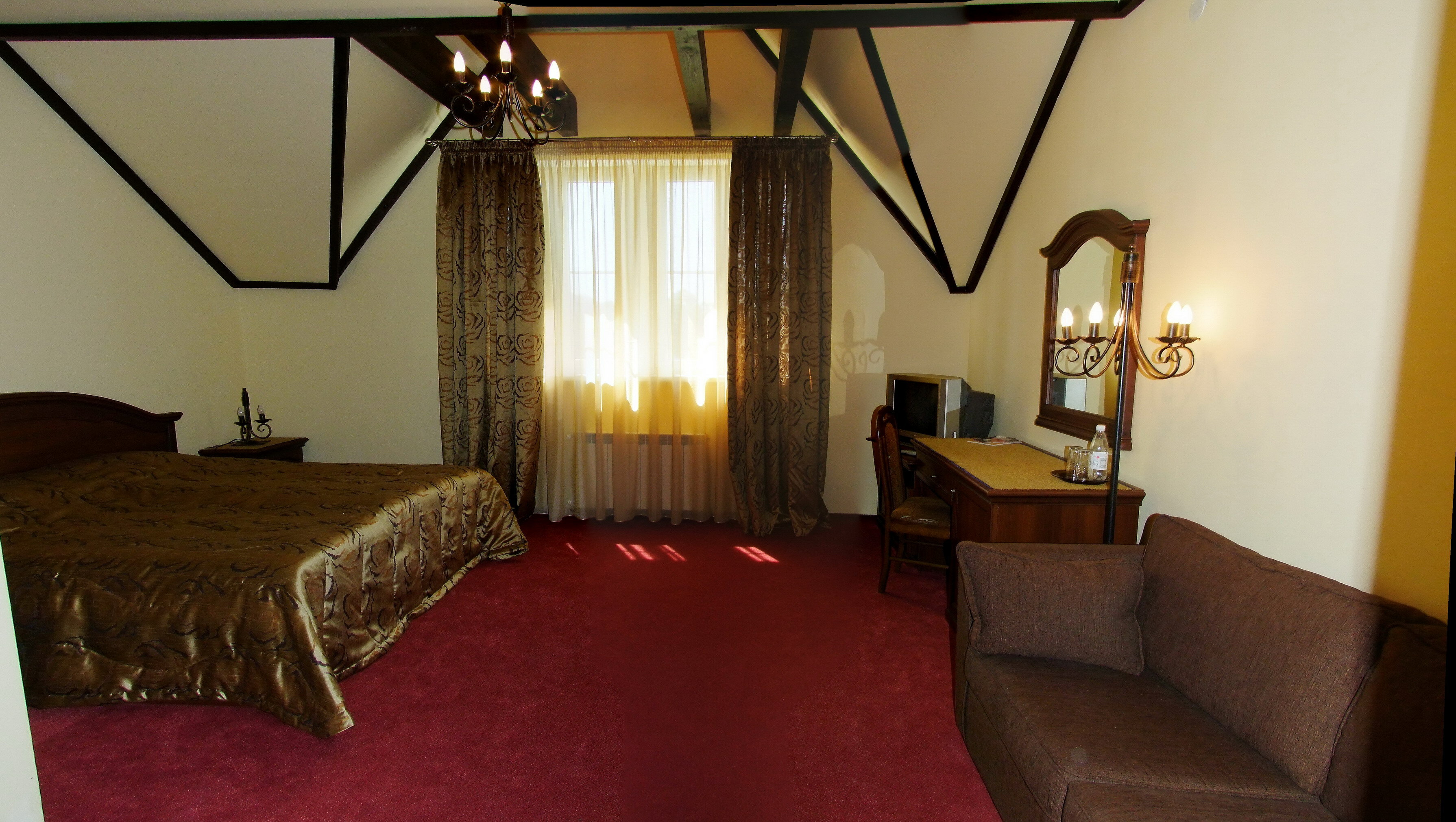 Фото Золотая Орхидея