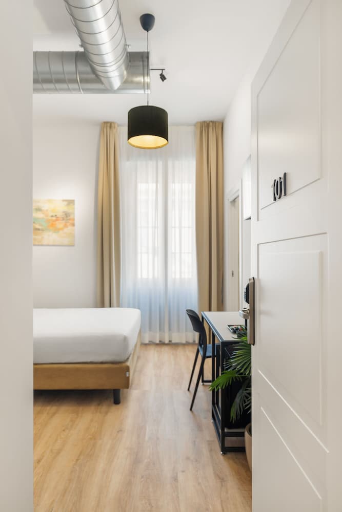 Фото Adelante Rooms