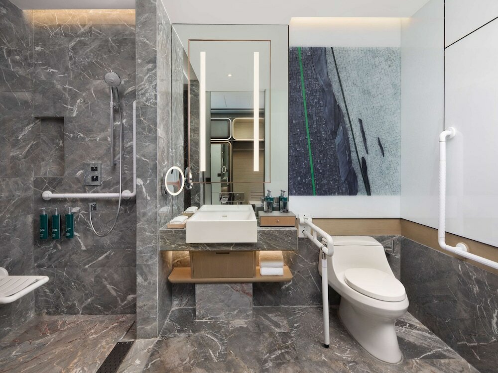 Фото DoubleTree by Hilton Kunming Airport