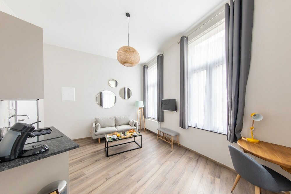 Фото Urban Suites Brussels Schuman 2