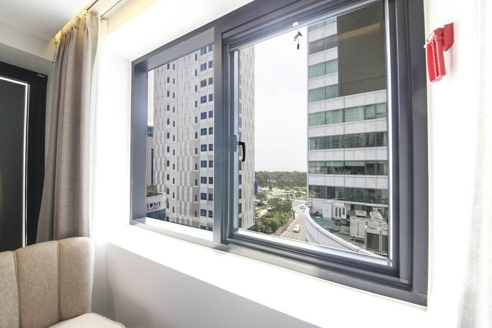 Фото Haeundae Thevan Hotel