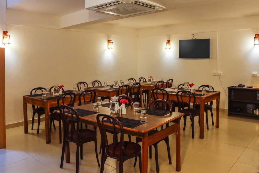 Фото Hotel Vinayaga Tirupur