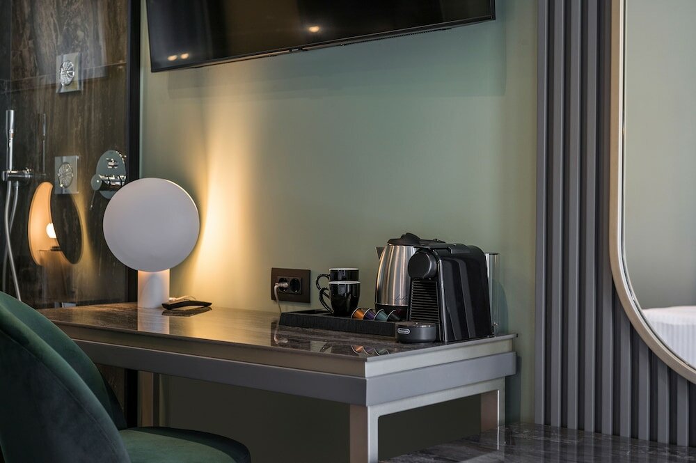 Фото Veneri Boutique Suites