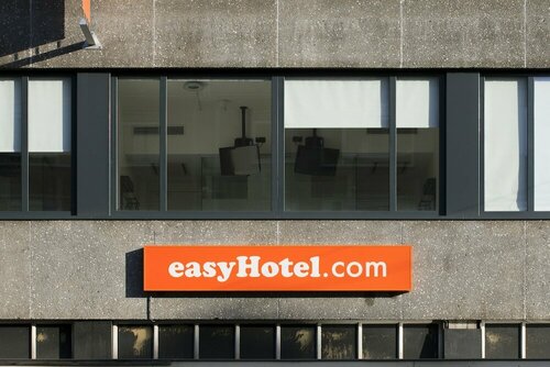 Гостиница EasyHotel Amsterdam City Centre South в Амстердаме