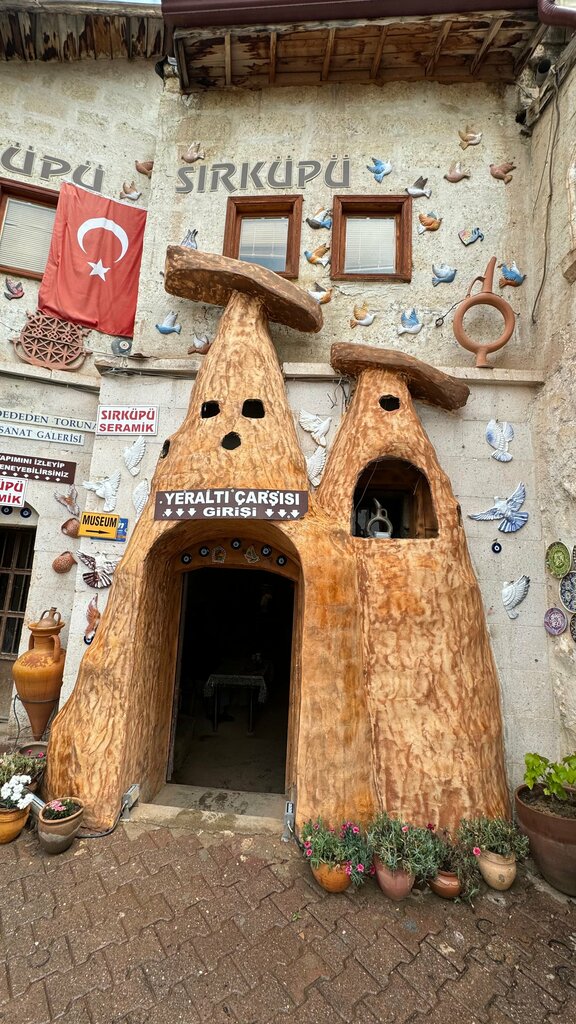 Gift and souvenir shop Chez Galip, Avanos, photo
