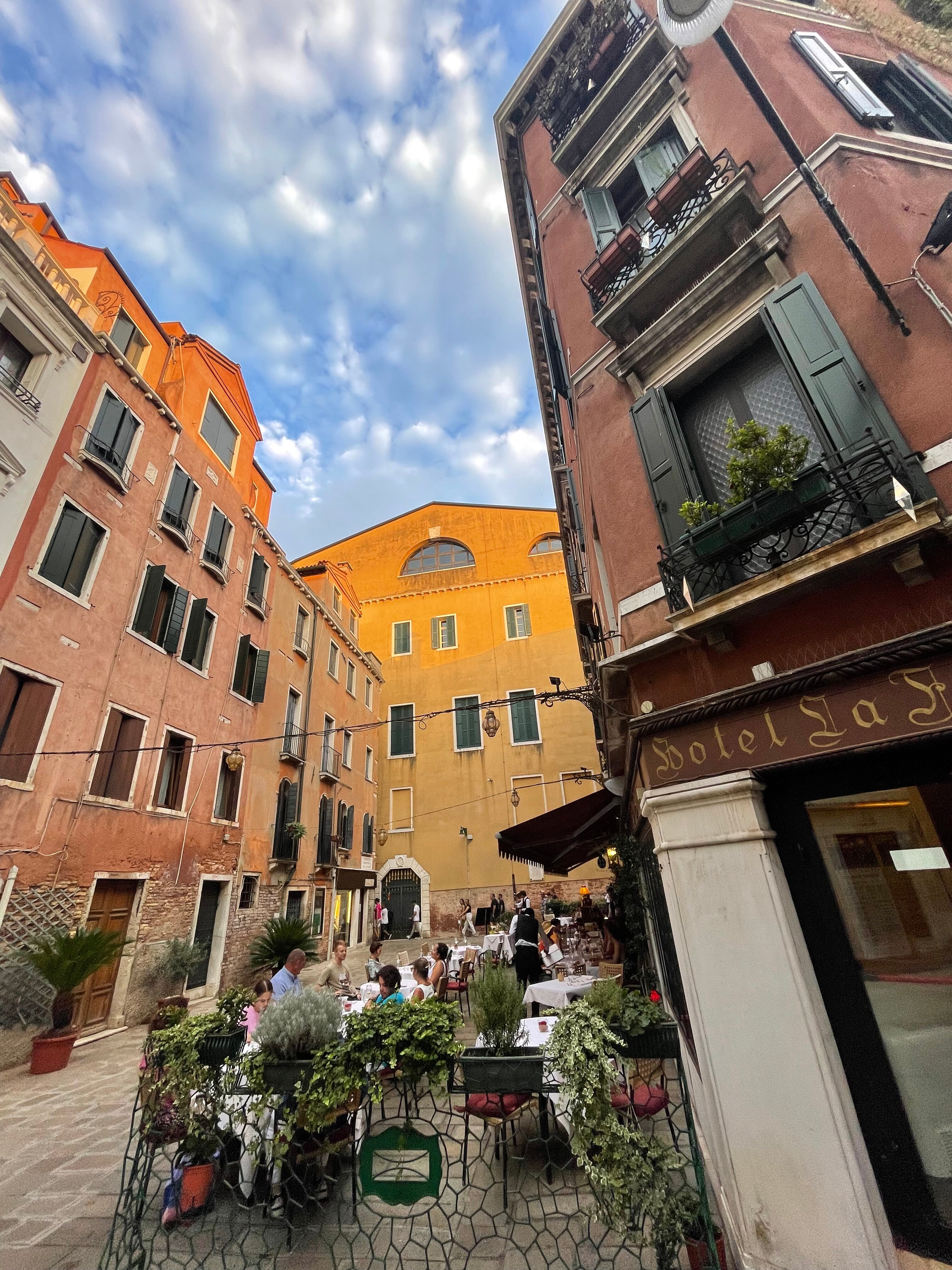 Фото Hotel La Fenice Et Des Artistes