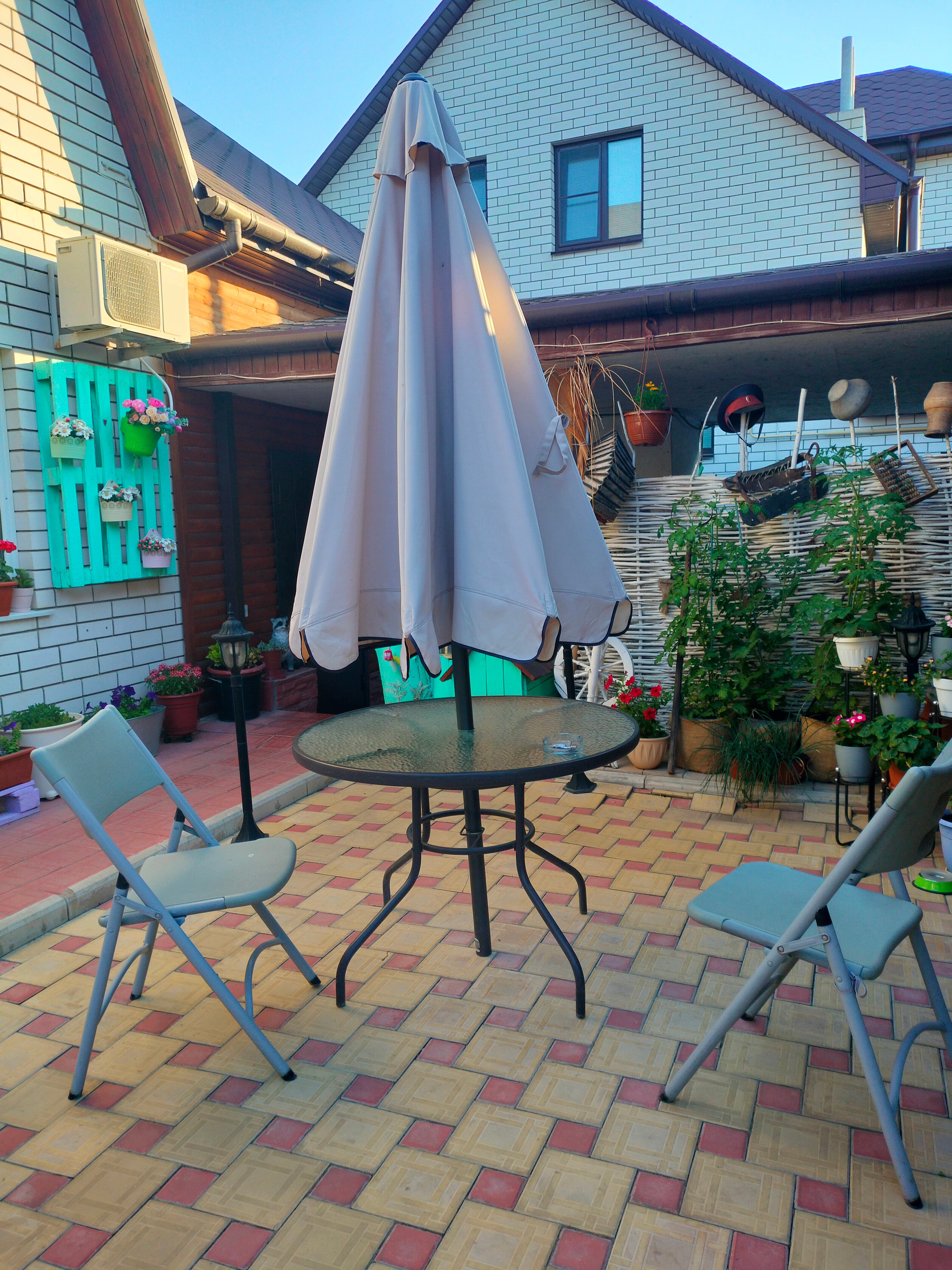 Фото Привал на перекрёстке