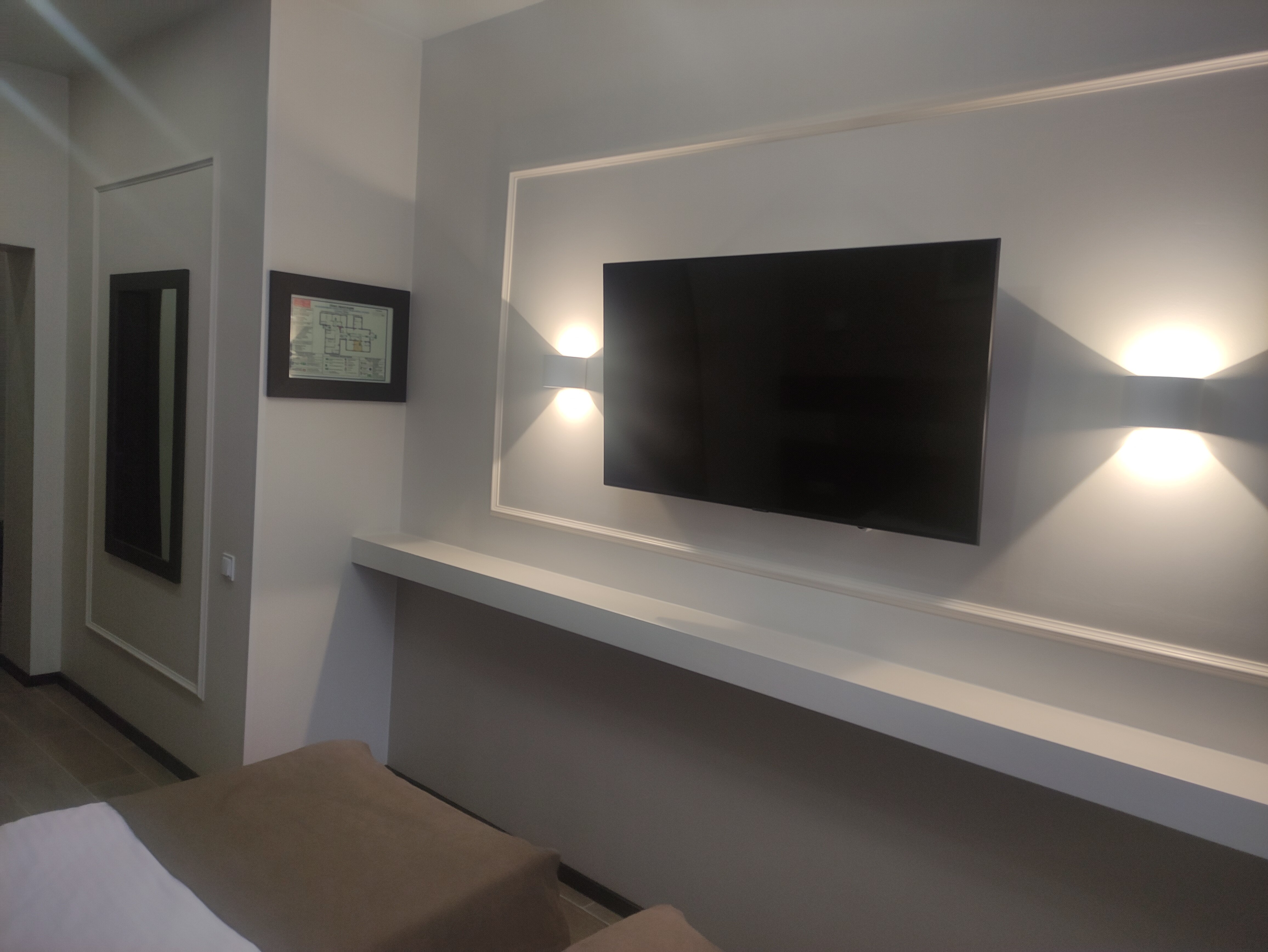 Фото Holiday Hotel